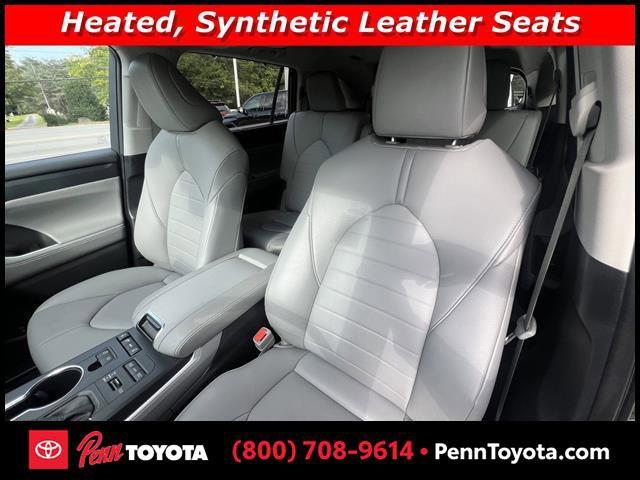 used 2021 Toyota Highlander car, priced at $35,995