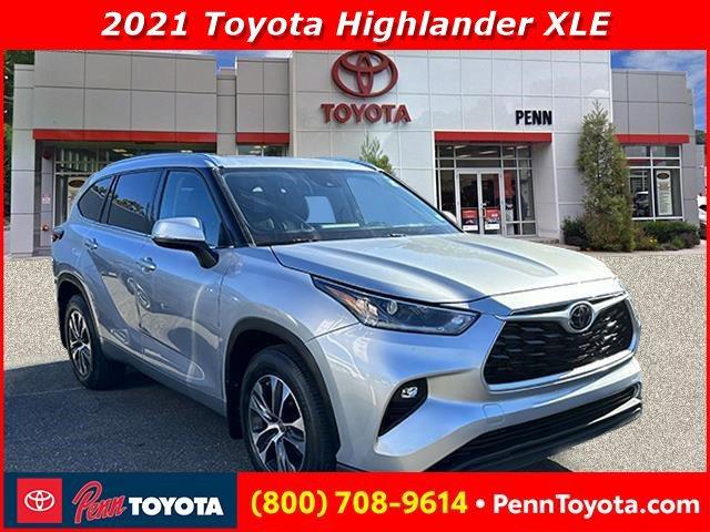 used 2021 Toyota Highlander car, priced at $34,995