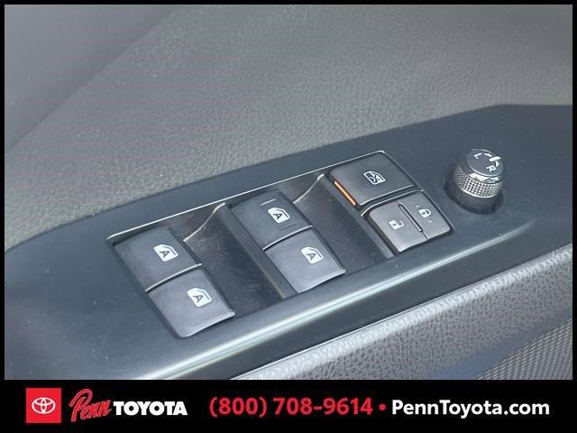 used 2020 Toyota Camry Hybrid car, priced at $25,688