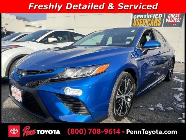 used 2020 Toyota Camry Hybrid car, priced at $25,688