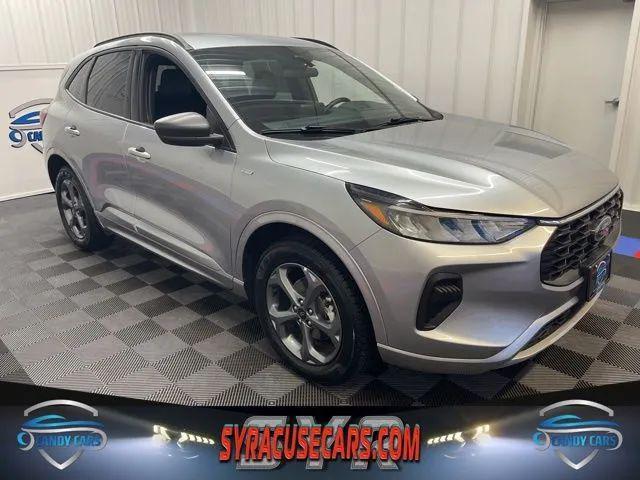 used 2023 Ford Escape car, priced at $22,700