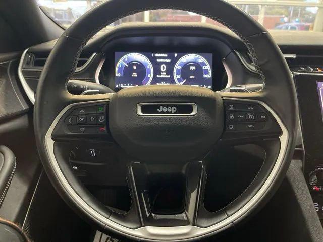 used 2022 Jeep Grand Cherokee car, priced at $30,595
