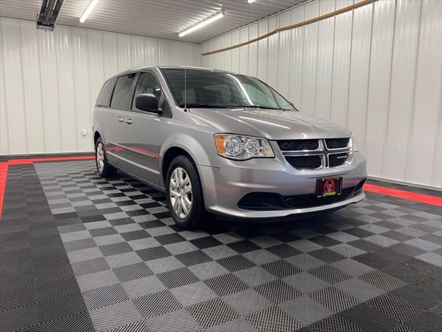 used 2016 Dodge Grand Caravan car