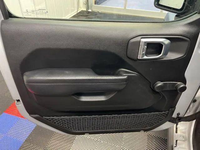 used 2022 Jeep Wrangler Unlimited car, priced at $34,695