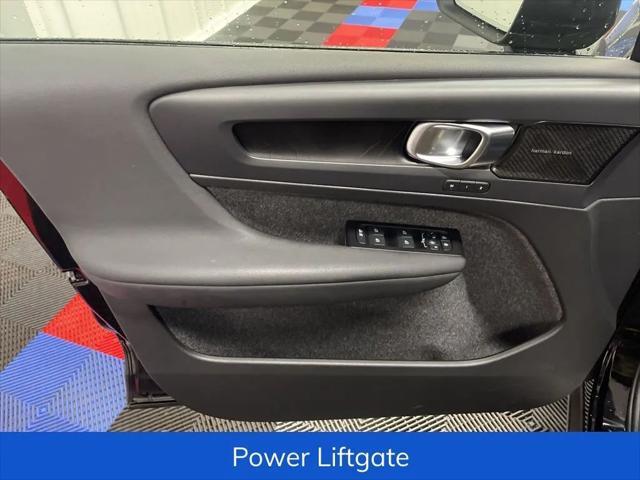used 2022 Volvo C40 Recharge Pure Electric car, priced at $24,555