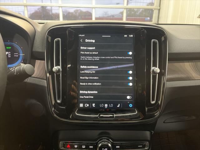 used 2022 Volvo C40 Recharge Pure Electric car, priced at $25,495