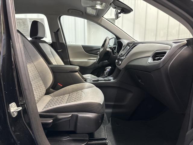 used 2023 Chevrolet Equinox car, priced at $21,894