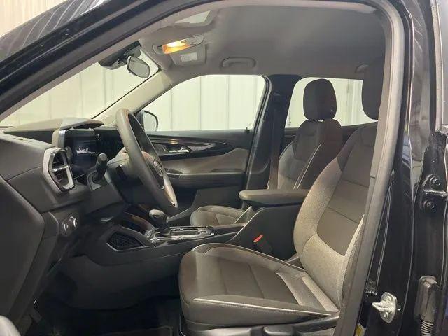 used 2025 Chevrolet TrailBlazer car, priced at $22,200