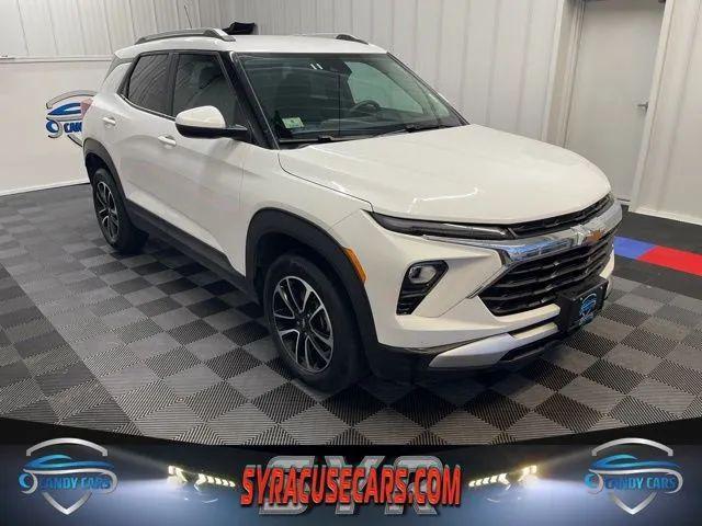 used 2025 Chevrolet TrailBlazer car, priced at $25,995
