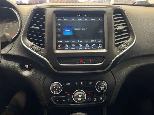 used 2022 Jeep Cherokee car, priced at $25,995