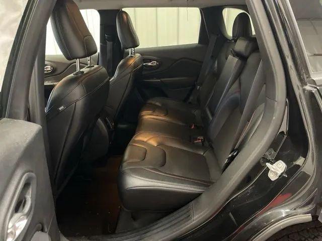 used 2022 Jeep Cherokee car, priced at $25,995