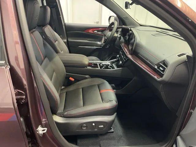 used 2025 Chevrolet Traverse car, priced at $57,555