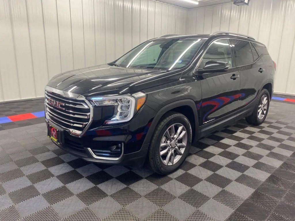 used 2024 GMC Terrain car, priced at $21,455