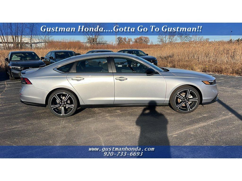 new 2025 Honda Accord Hybrid car, priced at $33,195
