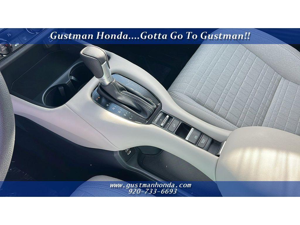 used 2025 Honda HR-V car, priced at $26,998