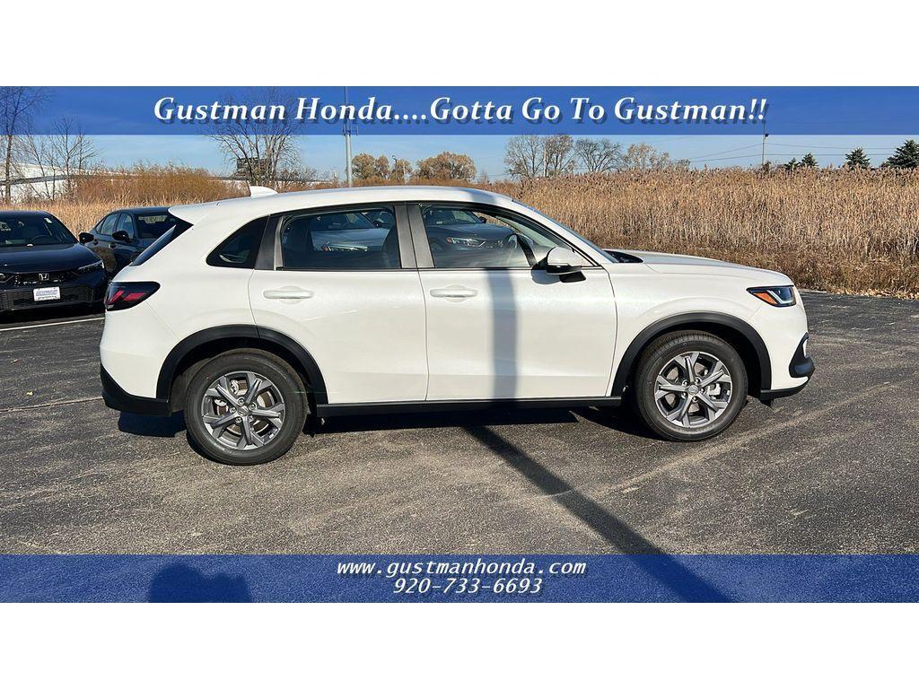 used 2025 Honda HR-V car, priced at $25,998