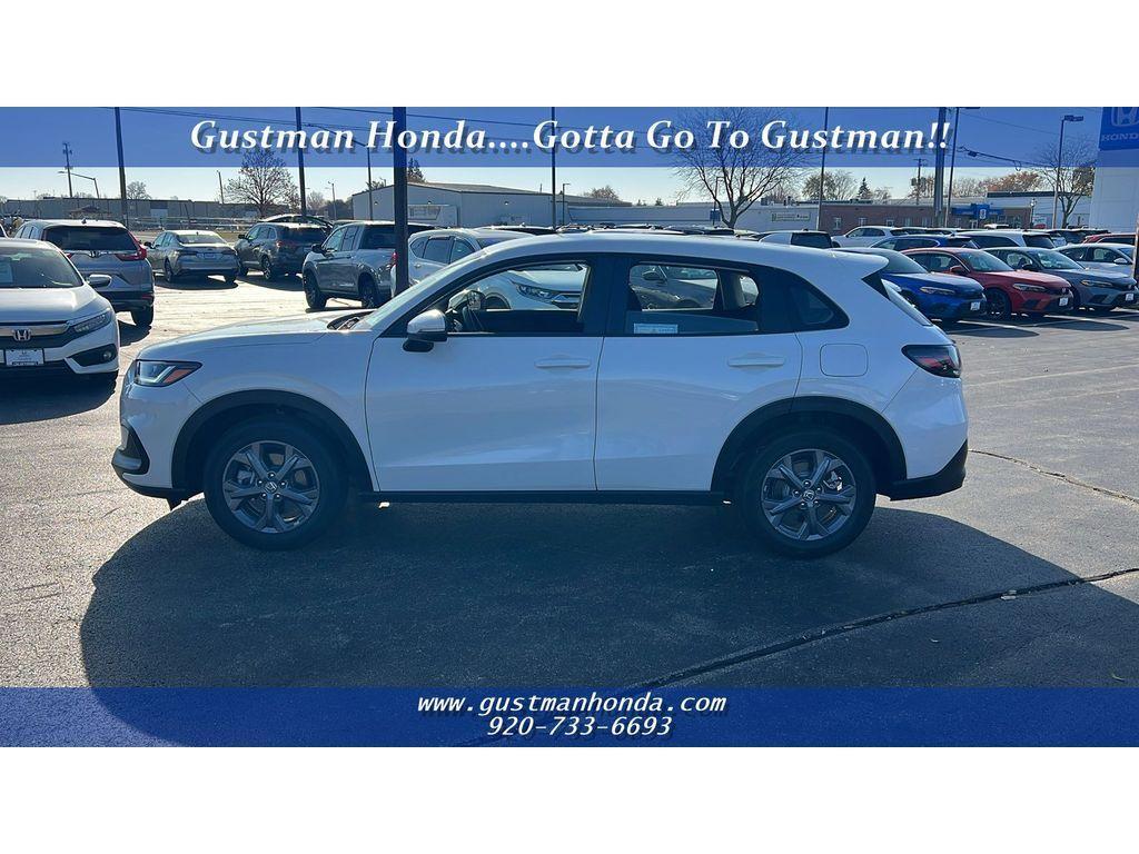 used 2025 Honda HR-V car, priced at $25,998