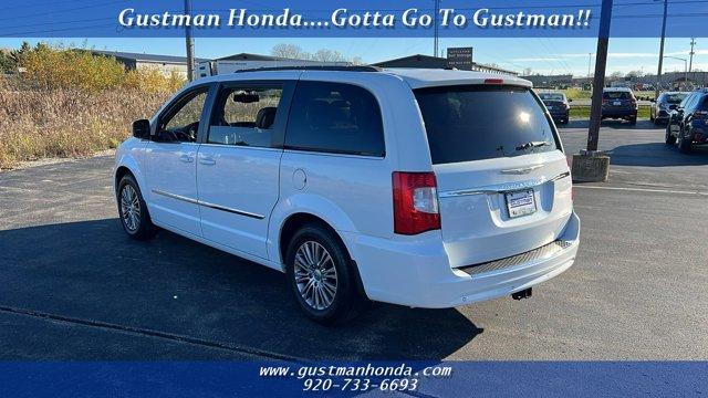 used 2014 Chrysler Town & Country car, priced at $9,998