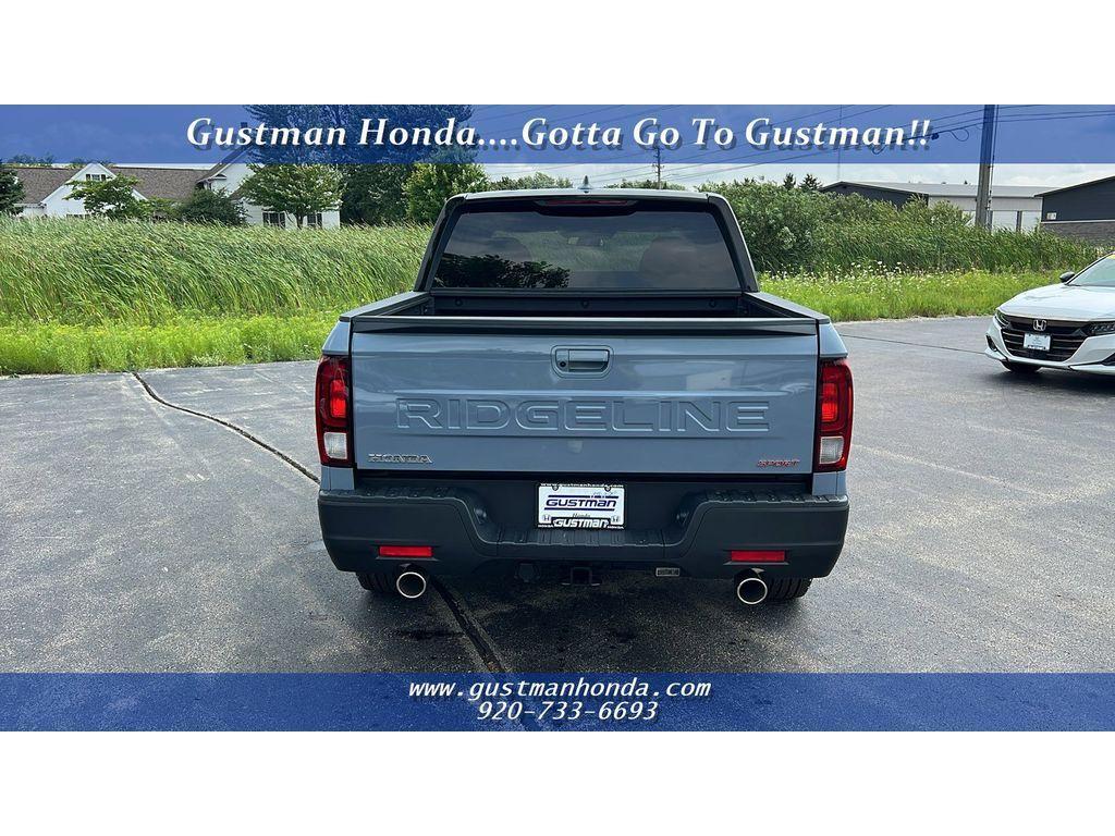 new 2025 Honda Ridgeline car, priced at $40,139