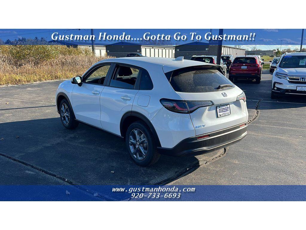 new 2026 Honda HR-V car, priced at $28,257