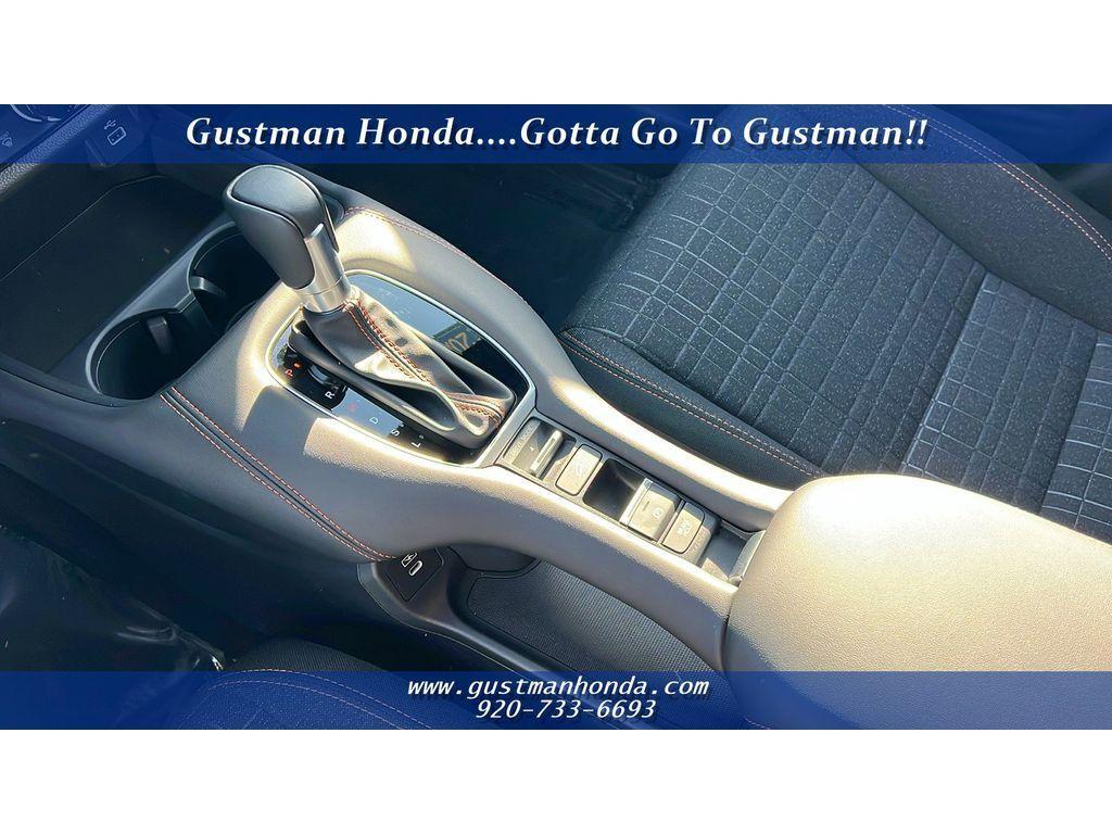 used 2025 Honda HR-V car, priced at $27,998