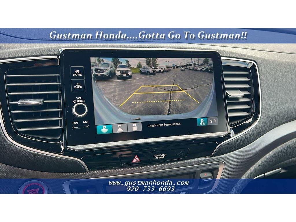 new 2025 Honda Ridgeline car, priced at $37,328