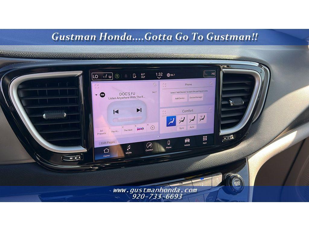 used 2021 Chrysler Pacifica car, priced at $17,998