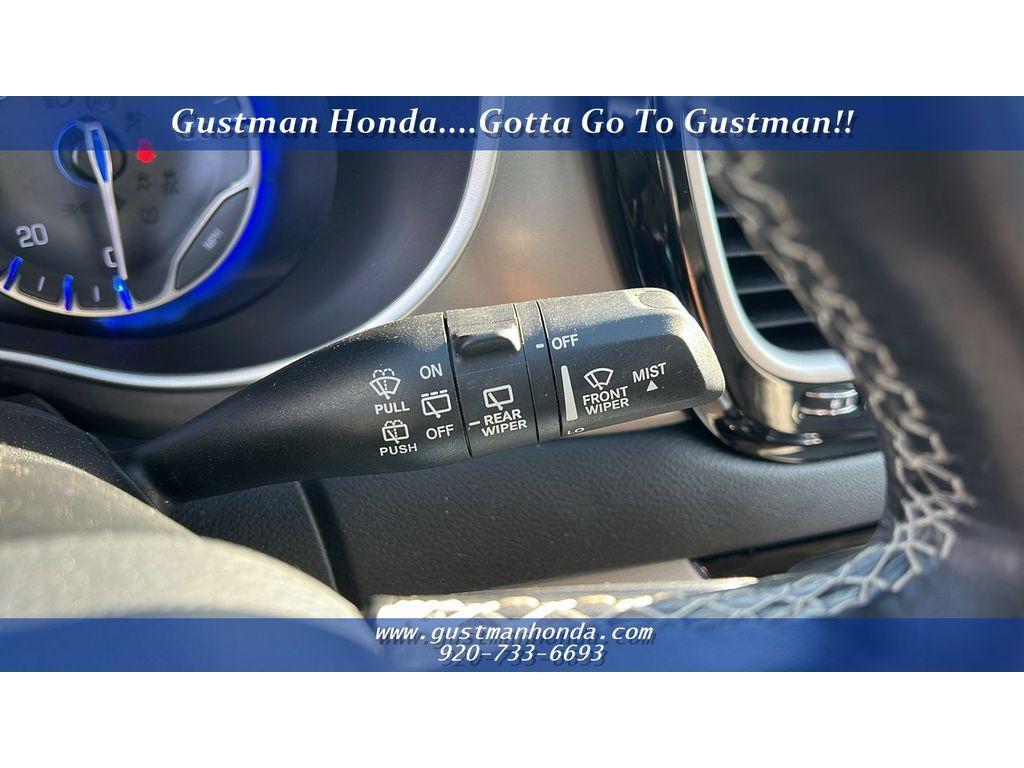 used 2021 Chrysler Pacifica car, priced at $17,998