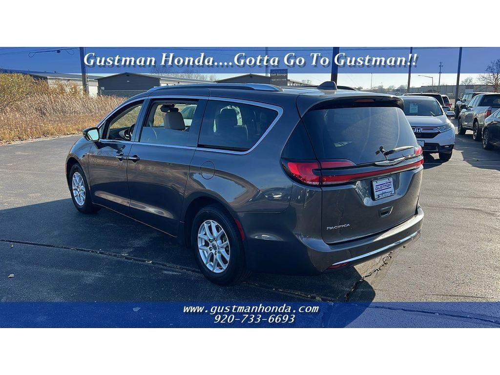 used 2021 Chrysler Pacifica car, priced at $17,998