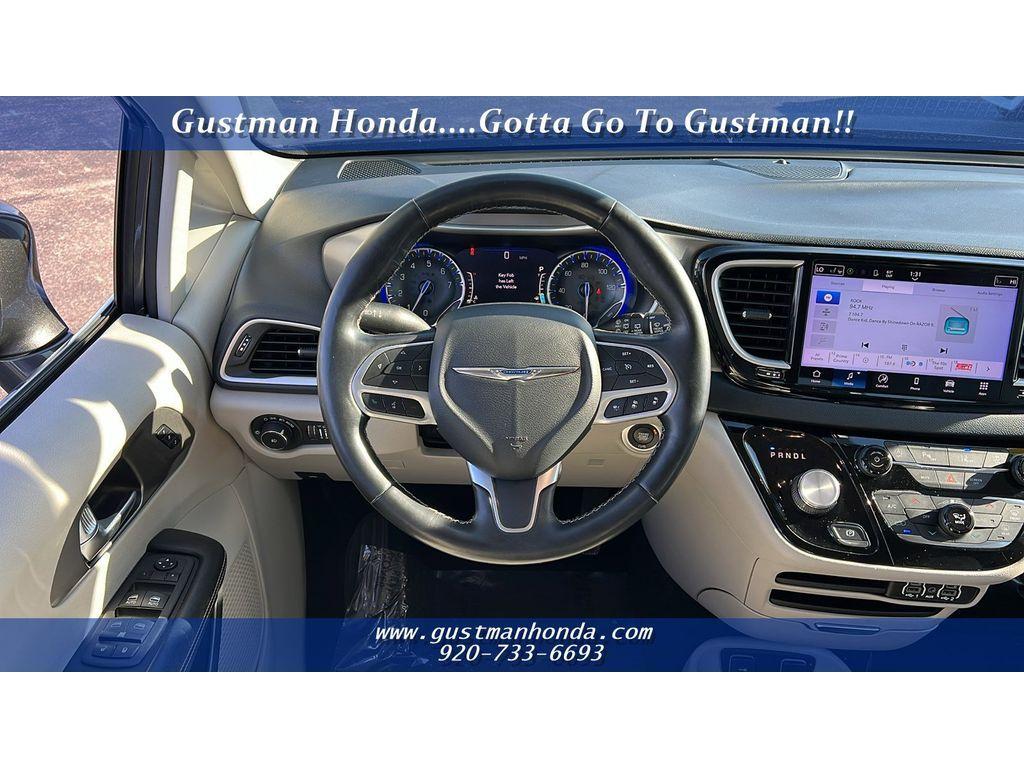 used 2021 Chrysler Pacifica car, priced at $17,998