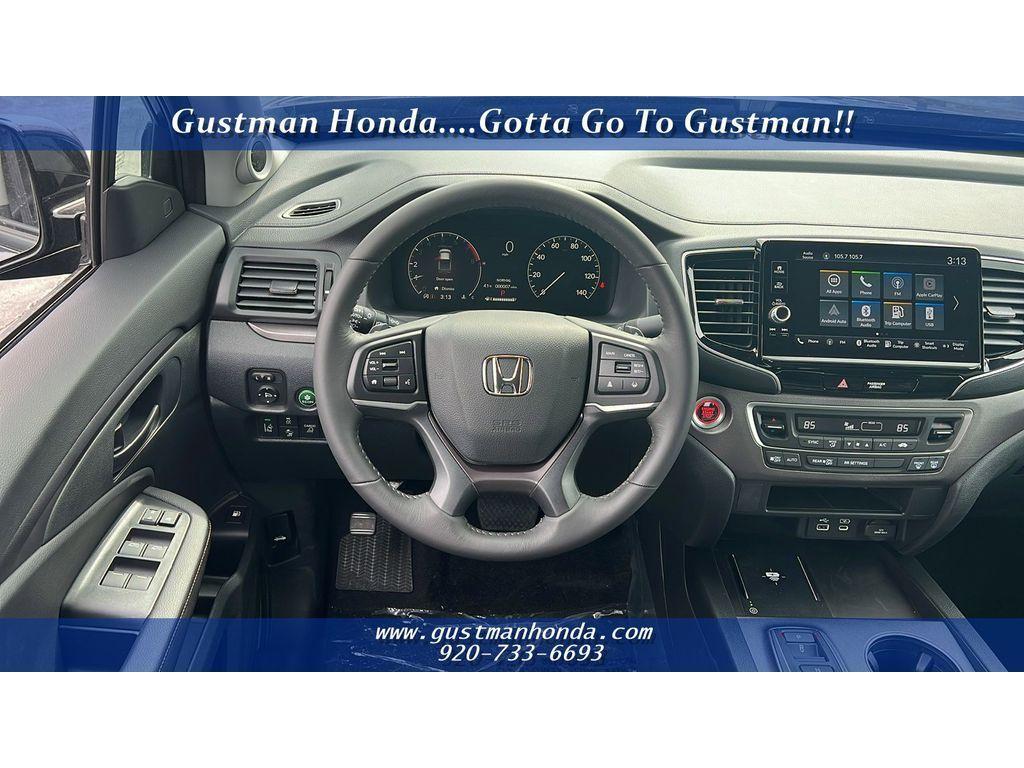 used 2025 Honda Ridgeline car, priced at $39,748