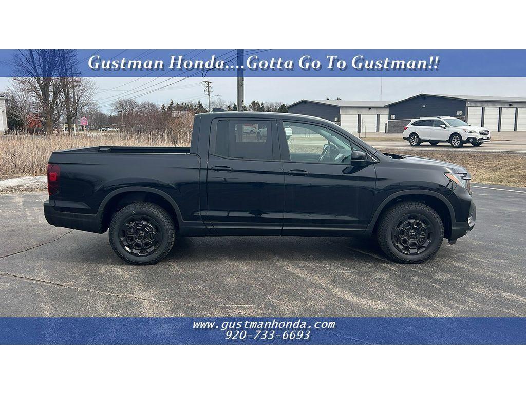 used 2025 Honda Ridgeline car, priced at $39,748