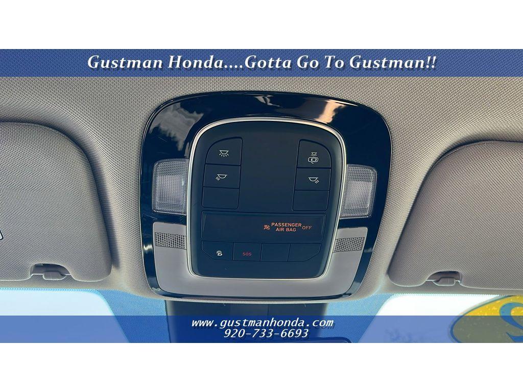 used 2022 Hyundai Santa Fe car, priced at $21,748