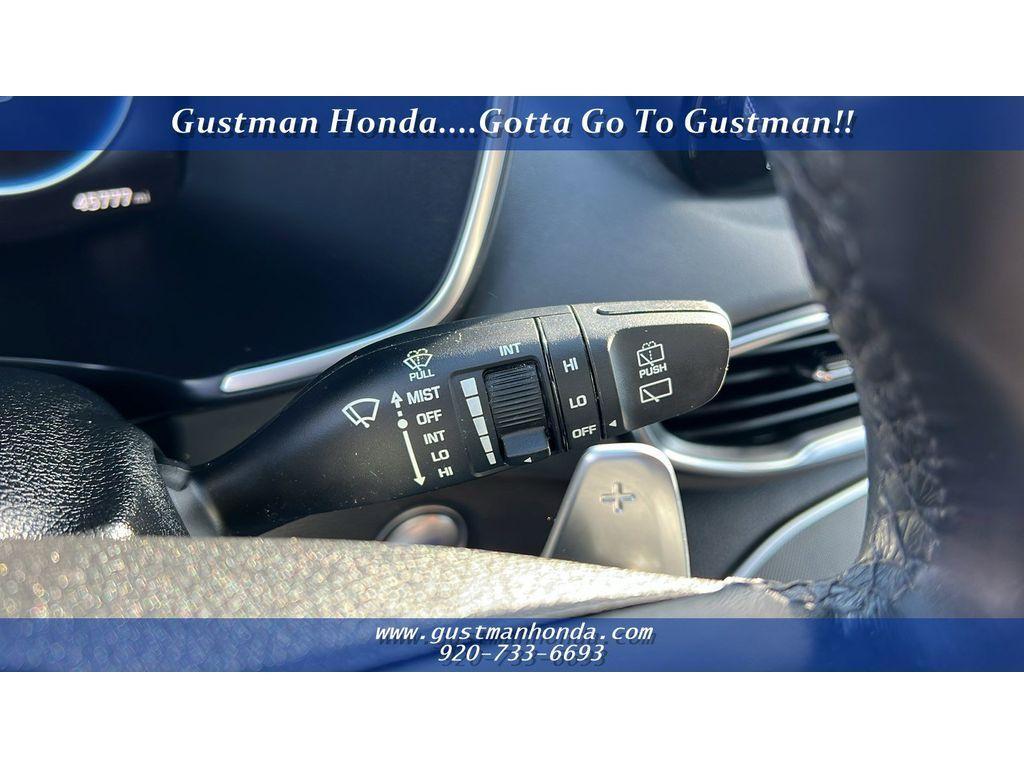 used 2022 Hyundai Santa Fe car, priced at $21,748