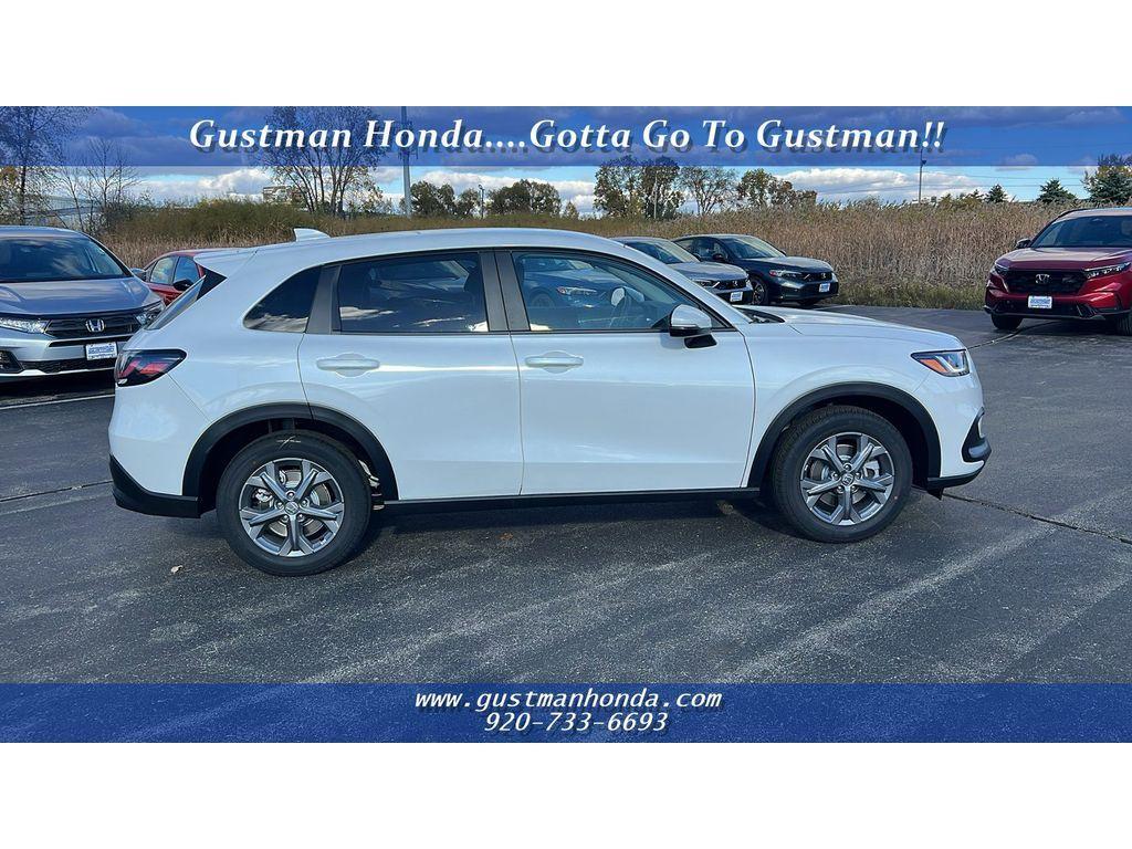 new 2026 Honda HR-V car, priced at $28,257