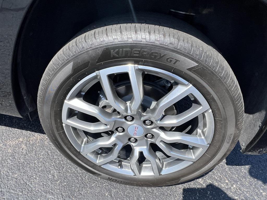 used 2023 GMC Terrain car, priced at $27,630