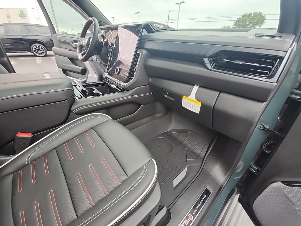 new 2025 GMC Yukon car, priced at $96,985