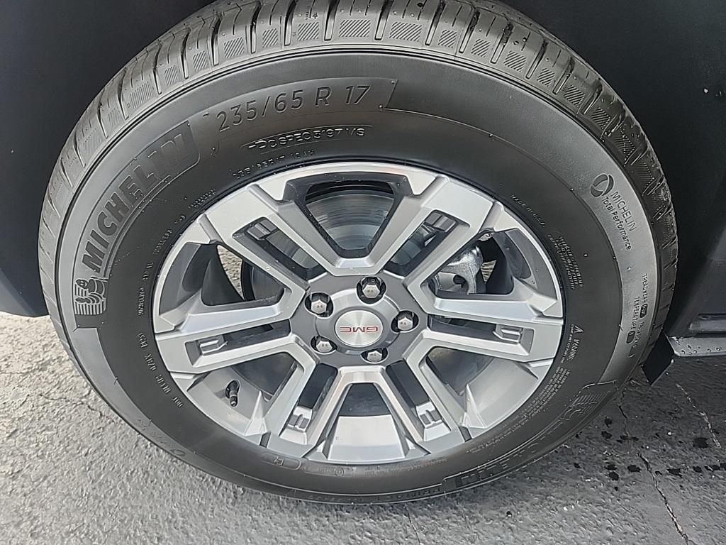 new 2026 GMC Terrain car, priced at $33,234