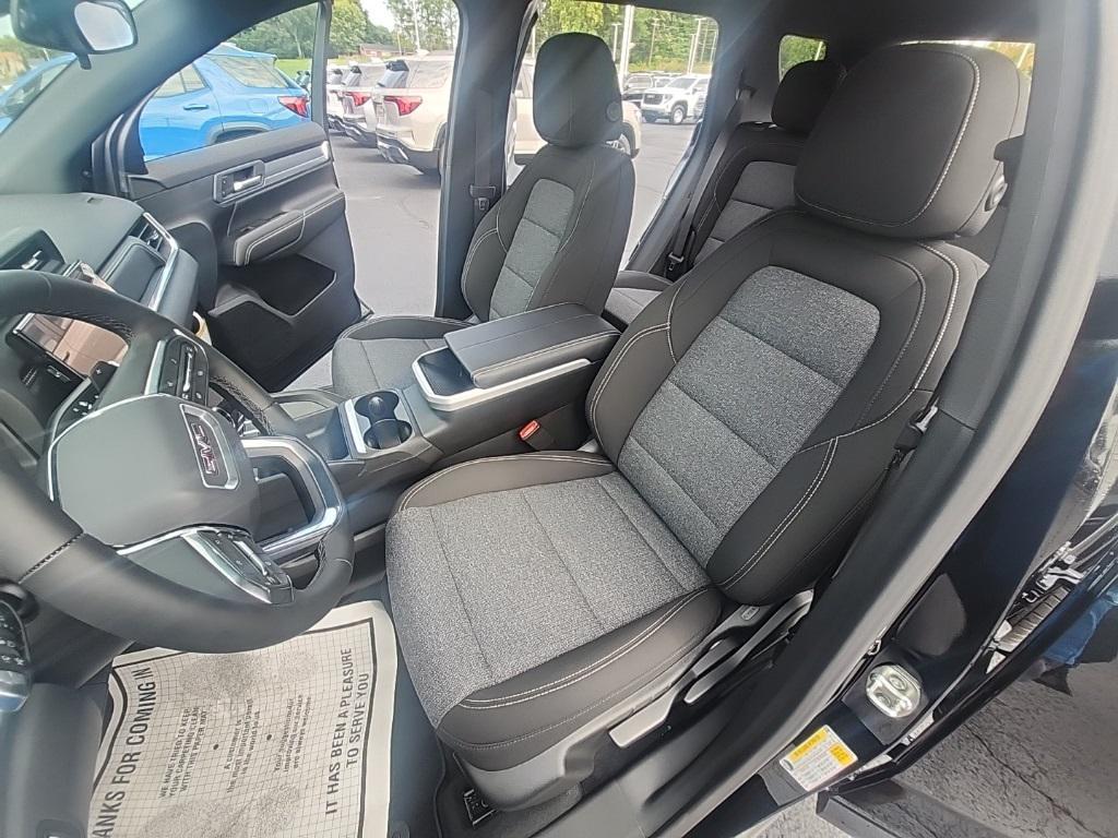 new 2026 GMC Terrain car, priced at $33,234