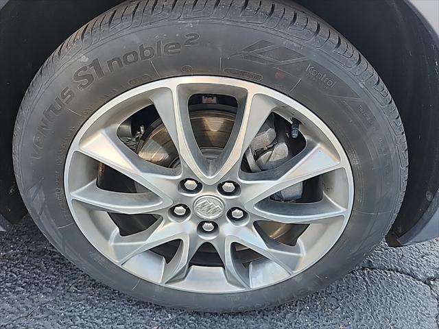 used 2020 Buick Envision car, priced at $22,262