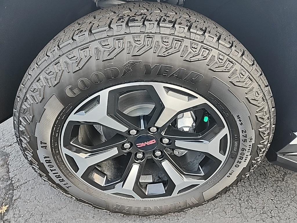 new 2026 GMC Yukon car, priced at $82,960