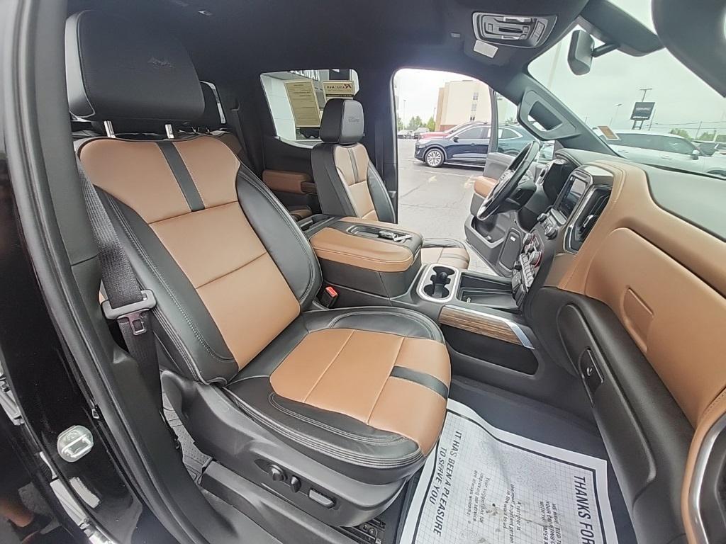 used 2022 Chevrolet Silverado 1500 car, priced at $42,369