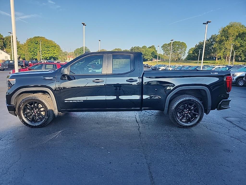 new 2025 GMC Sierra 1500 car, priced at $48,212