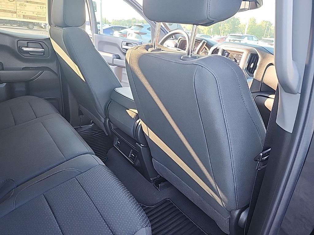 new 2025 GMC Sierra 1500 car, priced at $48,212