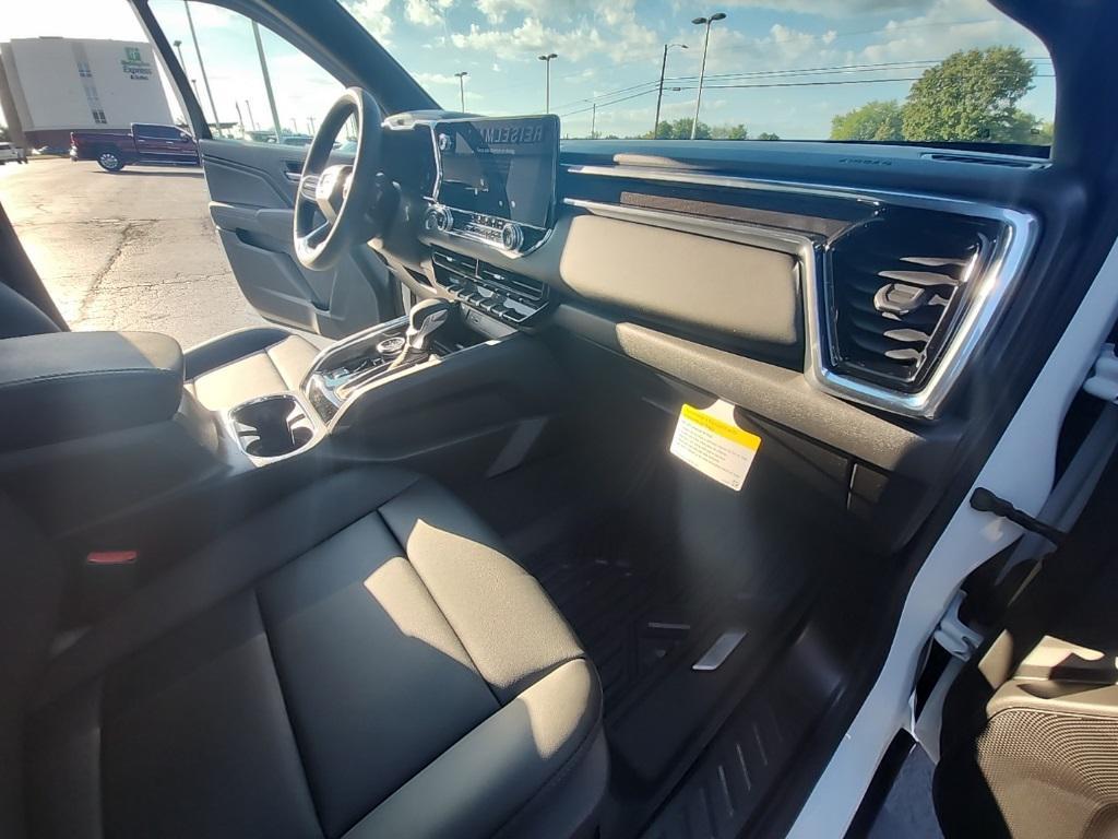 new 2026 GMC Canyon car, priced at $50,930