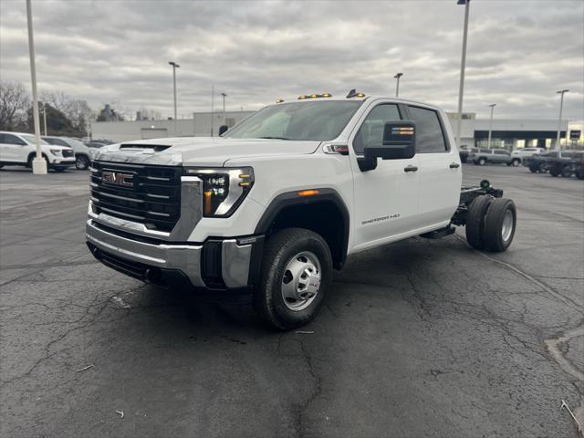 new 2025 GMC Sierra 3500 car, priced at $66,033