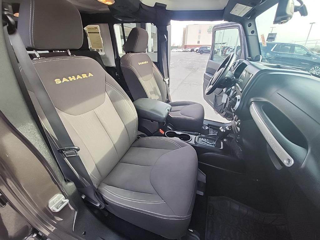 used 2014 Jeep Wrangler Unlimited car, priced at $15,817