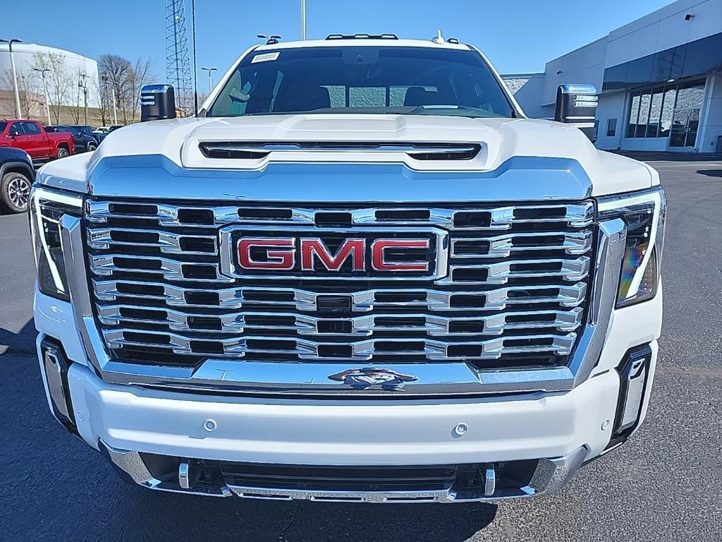 new 2025 GMC Sierra 2500 car, priced at $82,145