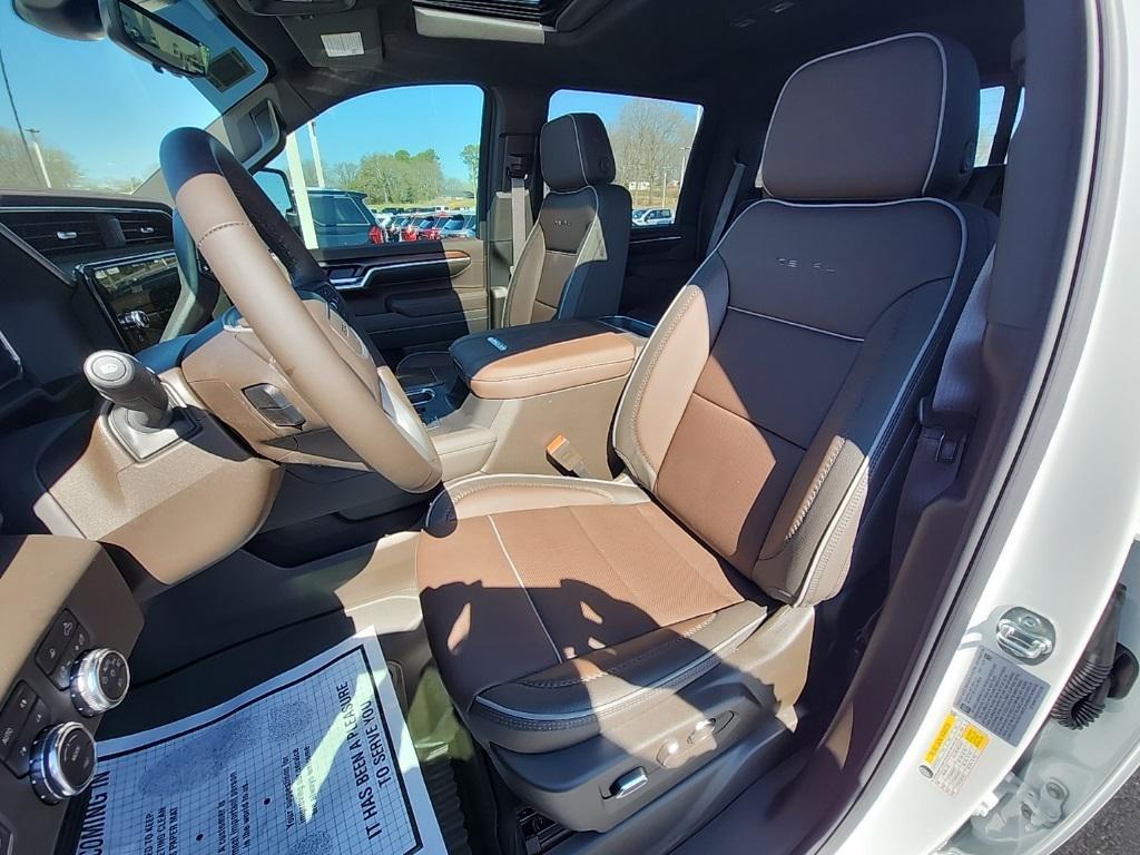 new 2025 GMC Sierra 2500 car, priced at $82,145