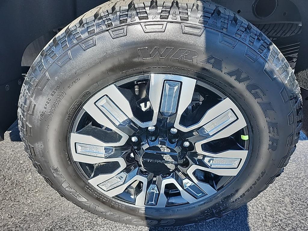 new 2025 GMC Sierra 2500 car, priced at $82,145